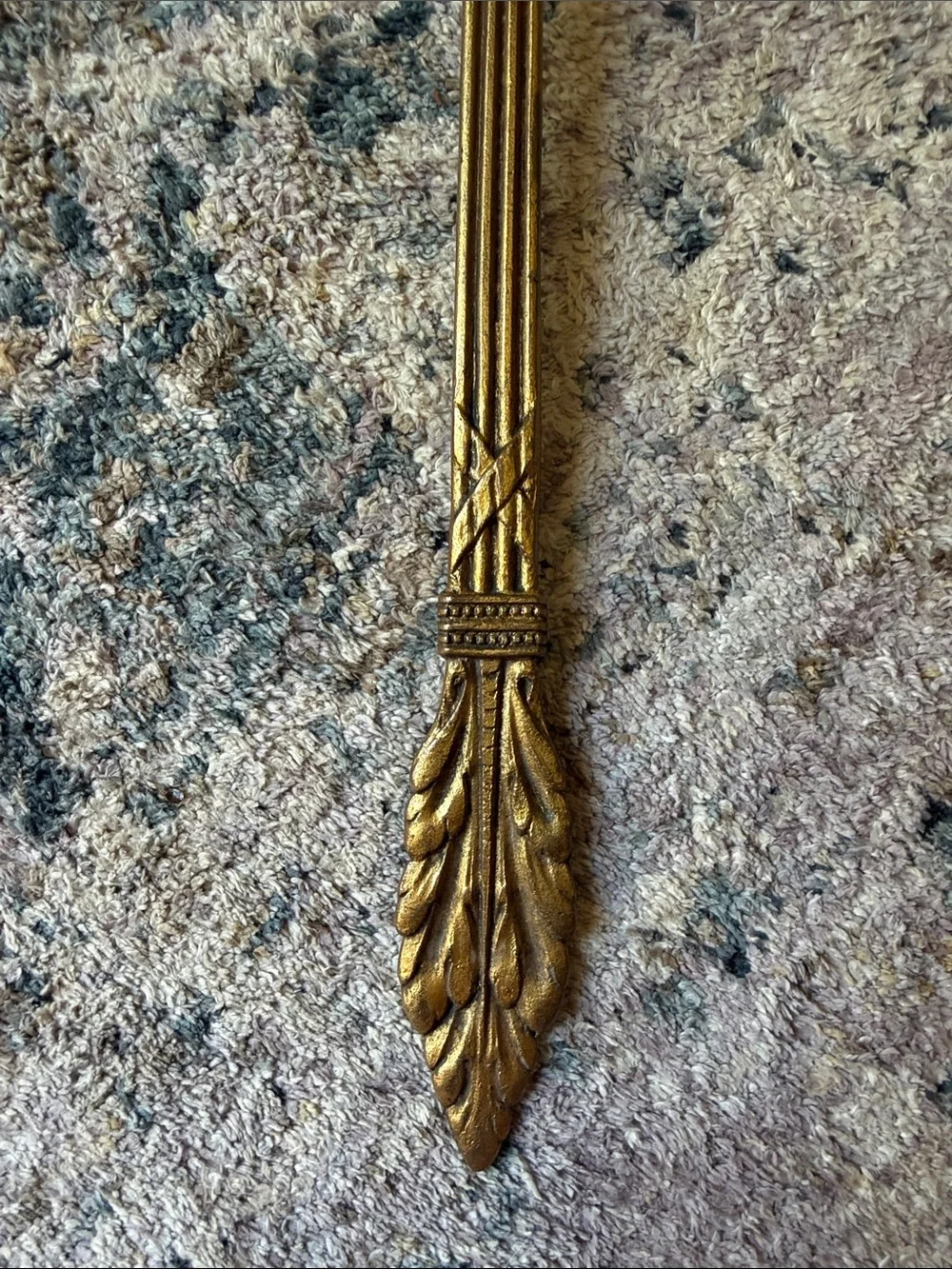N/A antique elegant